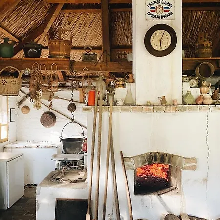 ファームステイ Etno Kuca Deram