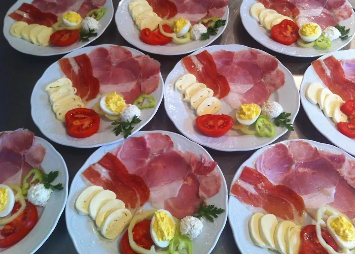 Etno Kuca Deram Κατάλυμα σε φάρμα *